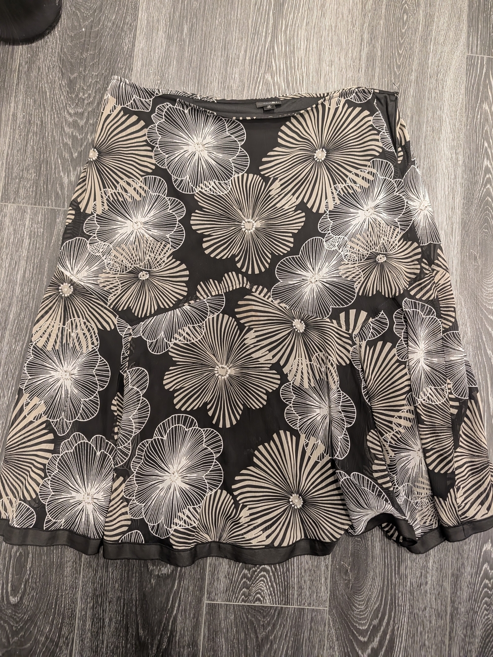 East 5th Black Skirt with Beige Floral Print